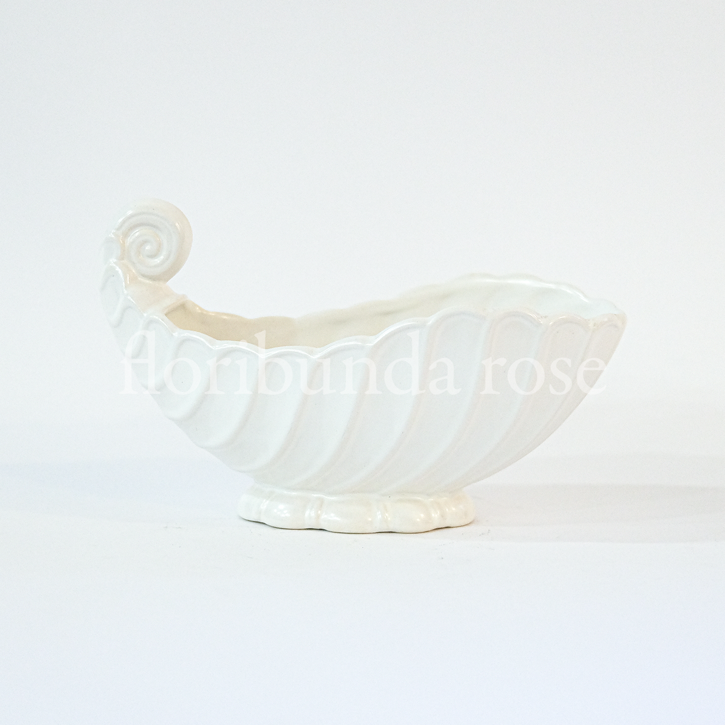 Asymmetrical shell shaped Constance Spry style Mantel Vase