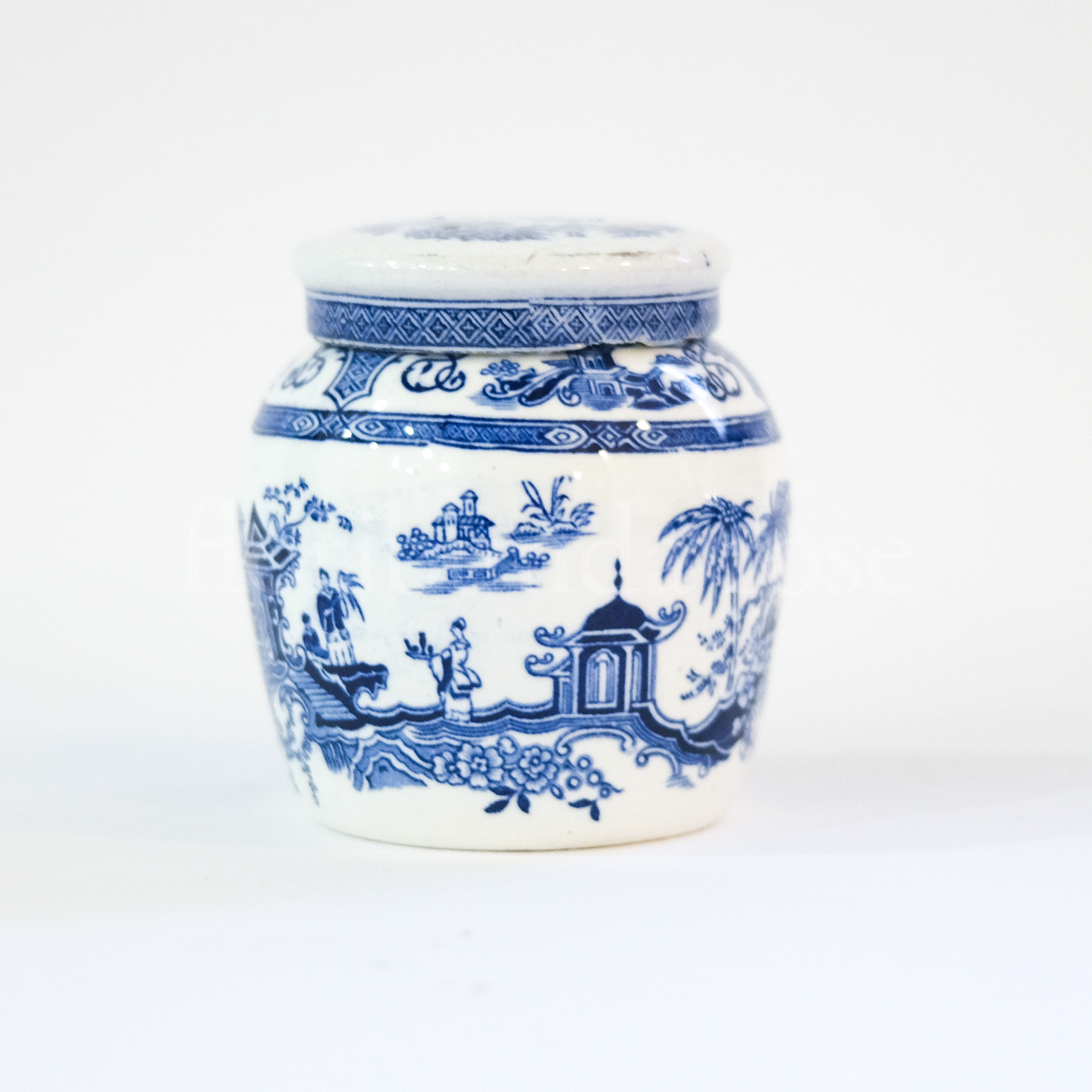 Vintage Blue & White mid sized Ginger Jar/Vase