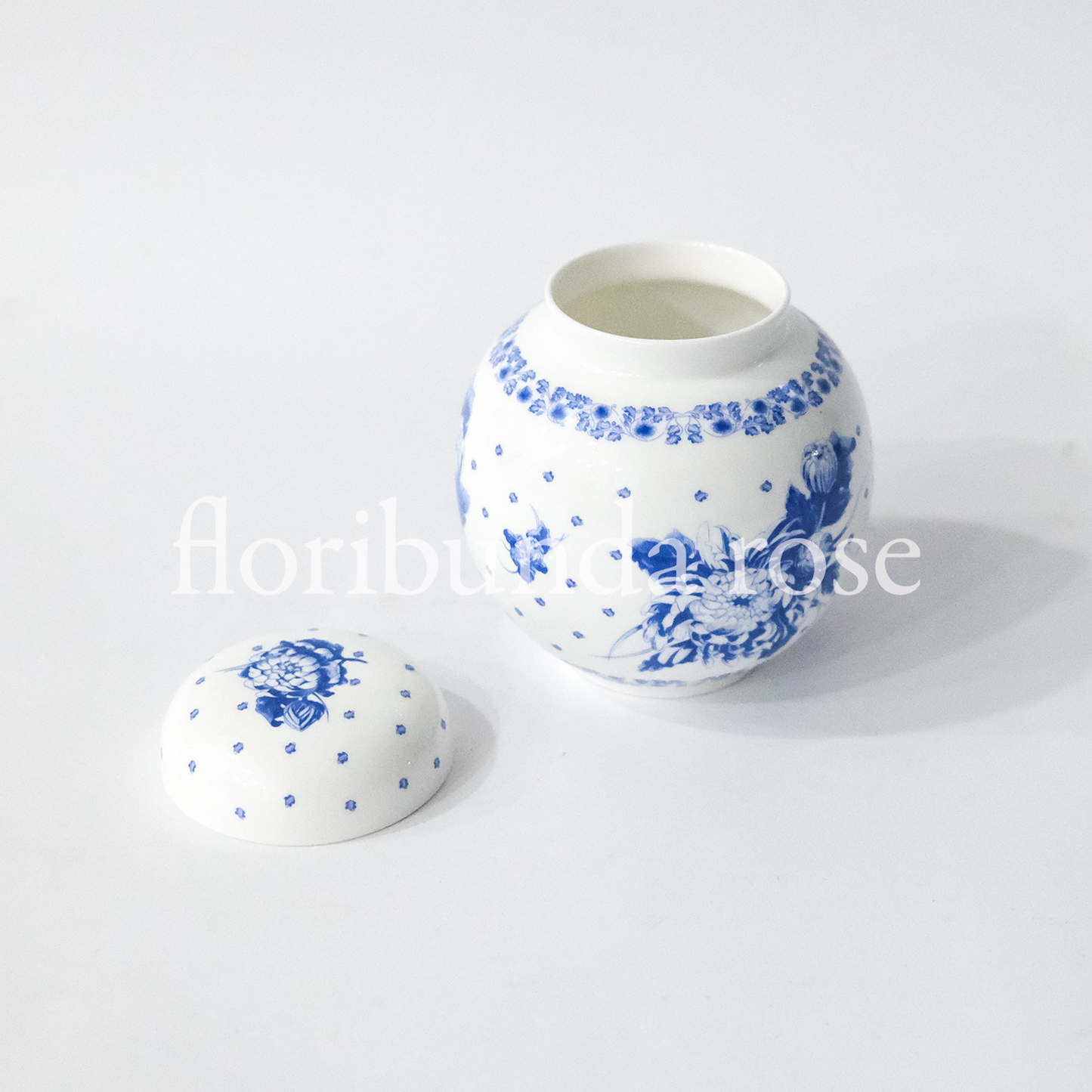 Blue & White mid sized Ginger Jar/Vase